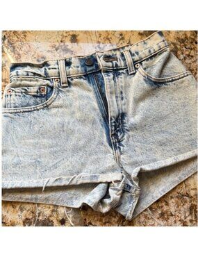 Levi's Shorts Blue Jeans 550 Distressed Frayed Acid Wash Women's Size 5